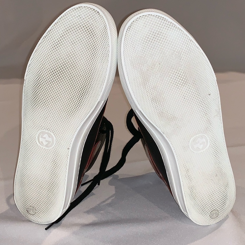 ***SOLD*** Gucci Snake black high tops - Picture 4 of 8